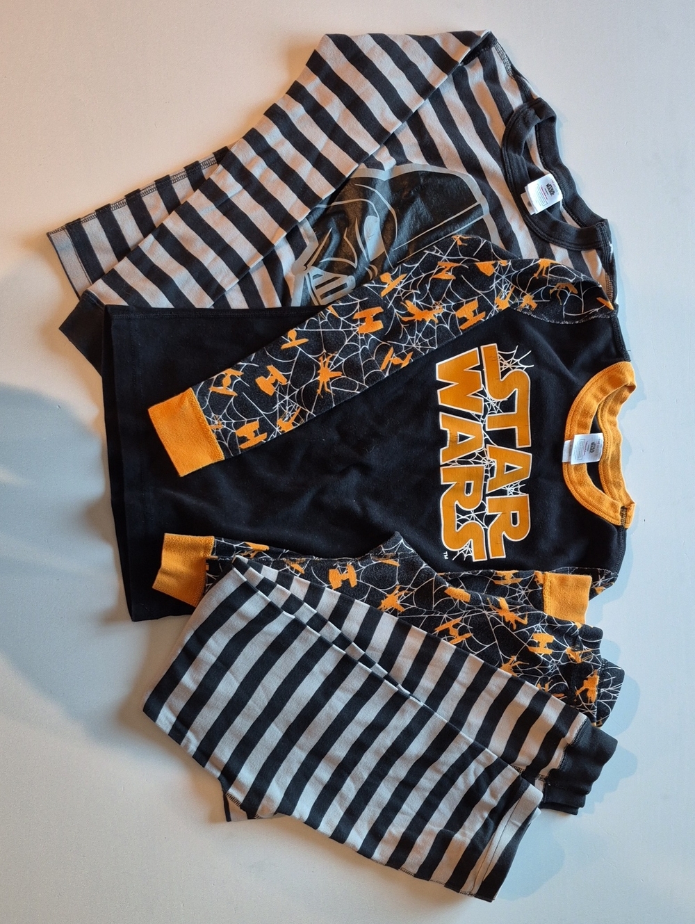 Hanna Andersson Star Wars Black & Orange Boys Pajamas 4 Pc Set